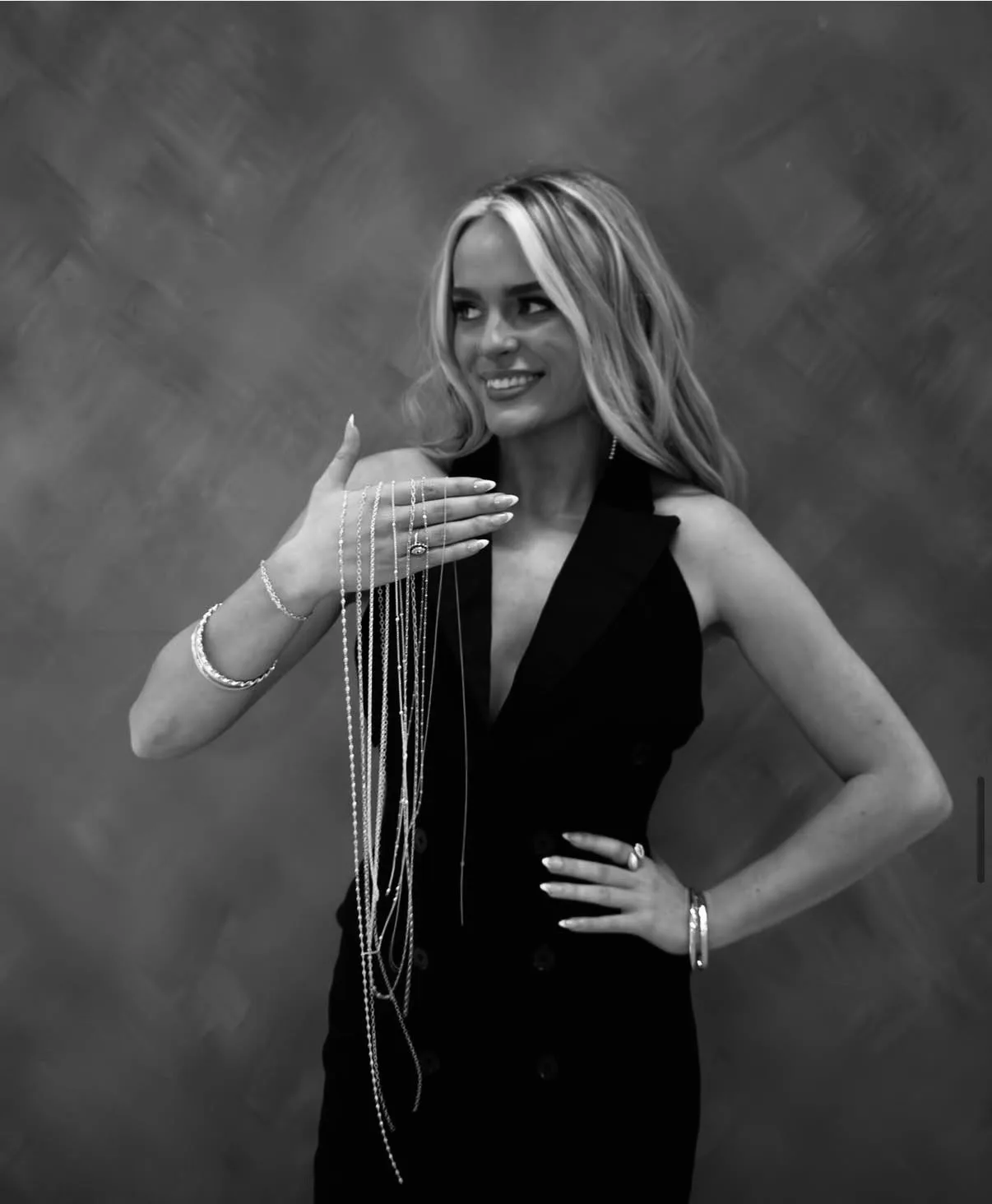 Gracy Mae's Boutique + Spray Tan Bar — photo 3
