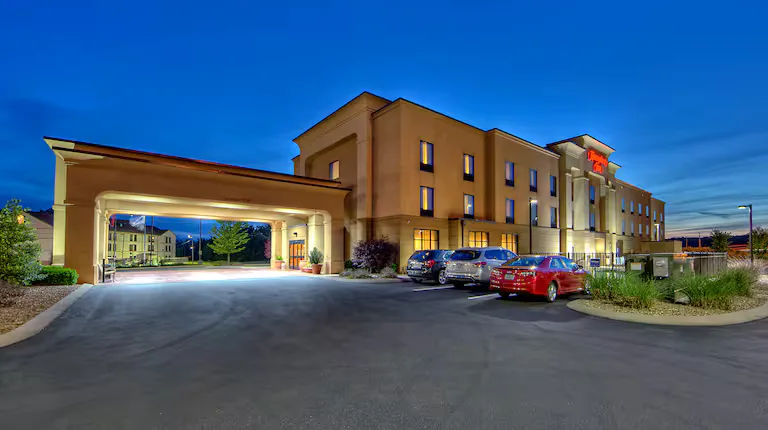 Hampton Inn