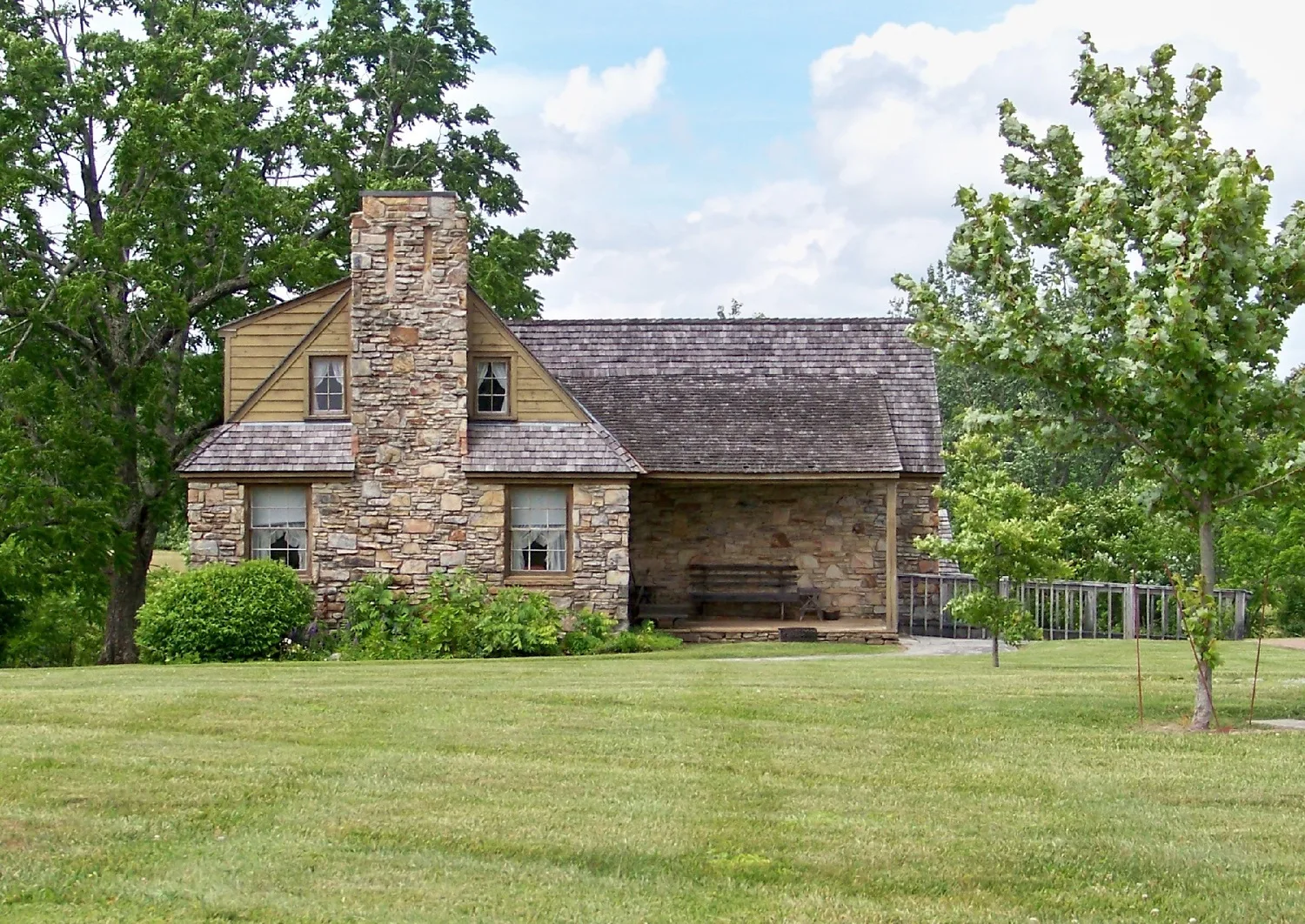 Homestead 32 — photo 3