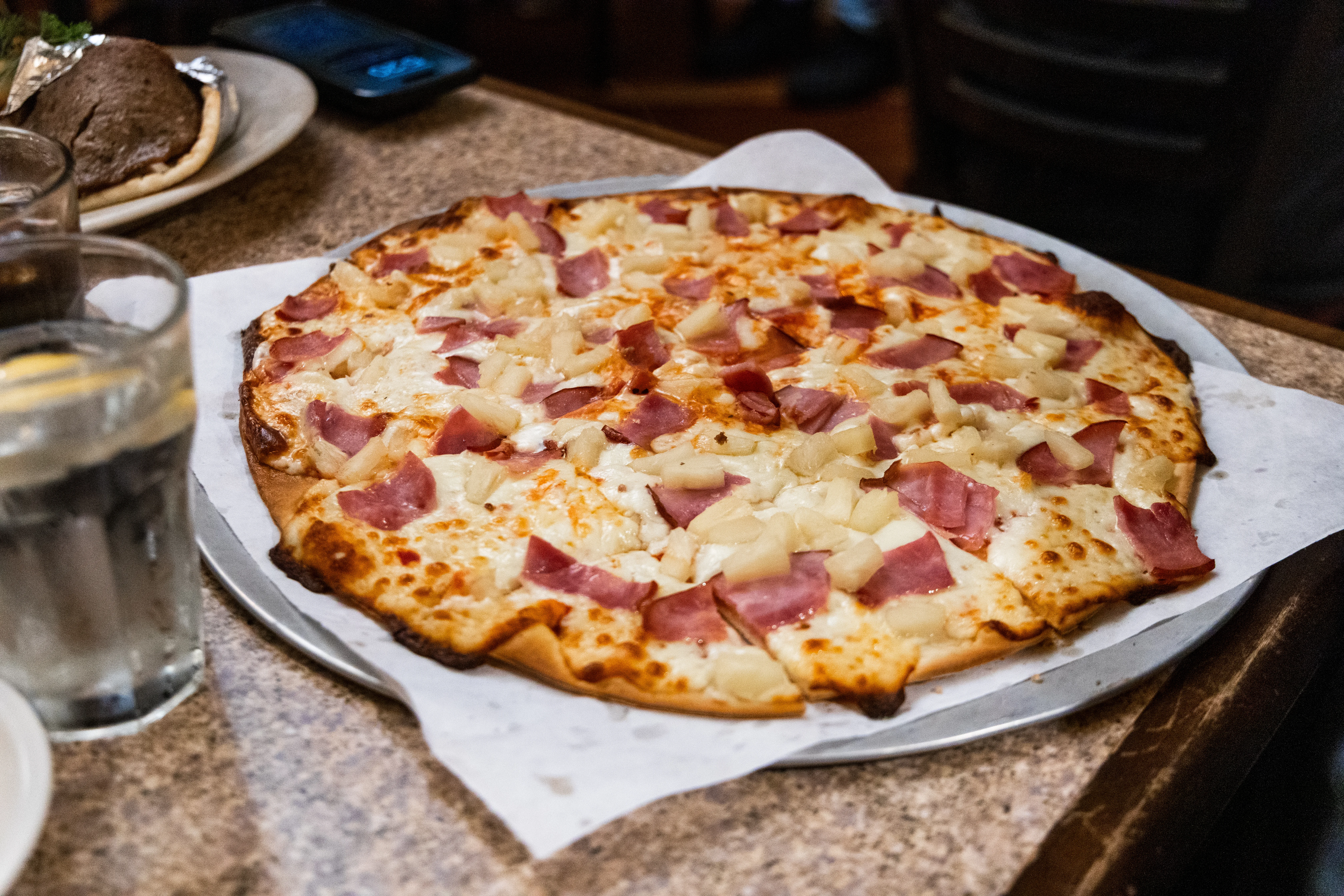 Pasquale's Autentico Woodfired Pizza and Bistro — photo 4